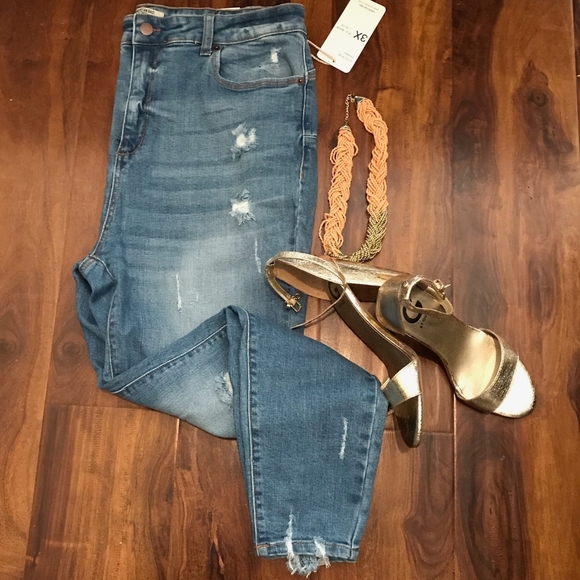 American Bazi Plus Size High-Waist Destroyed Jeans - Picture 1 of 6